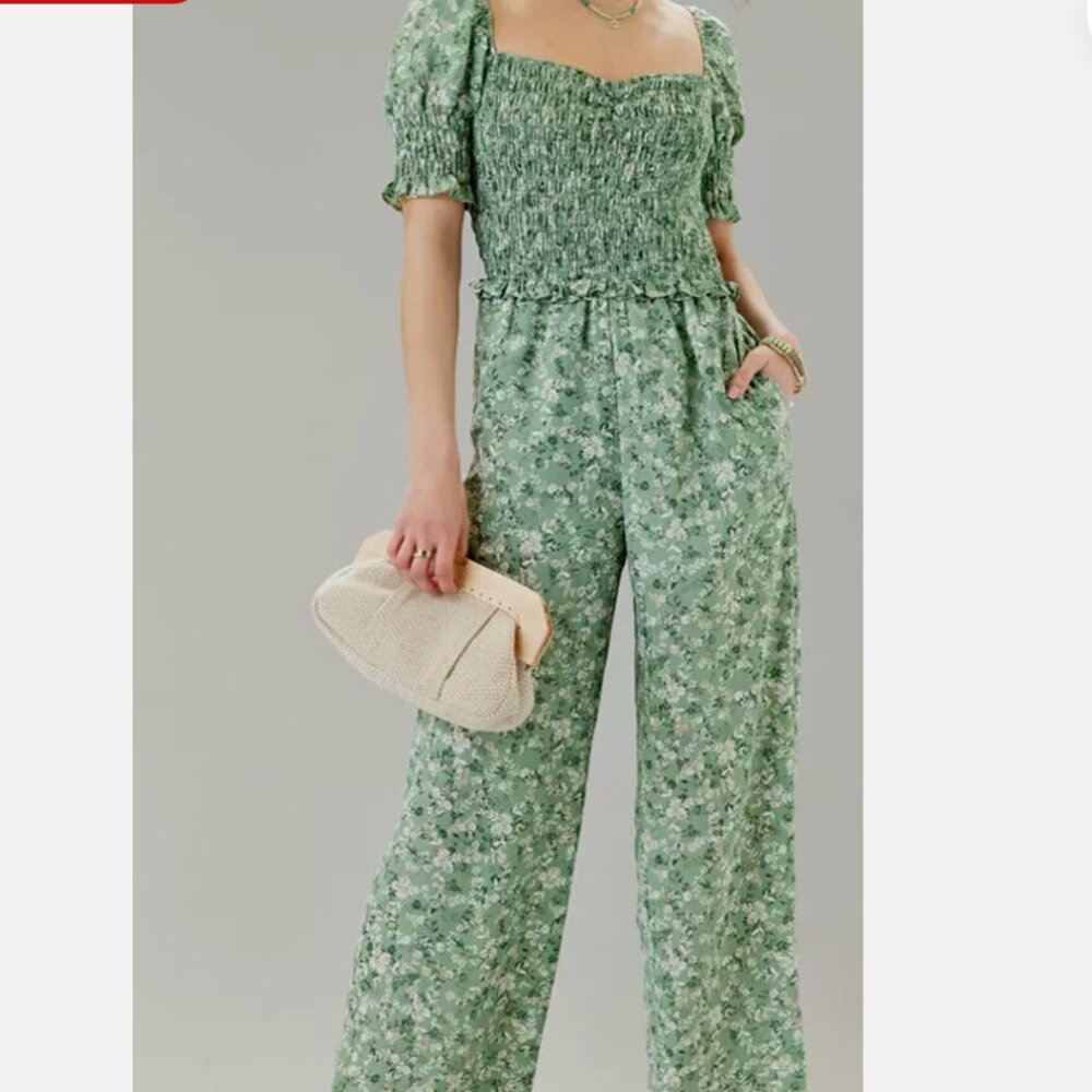 Francesca's Mi Ami: Green Floral Jumpsuit